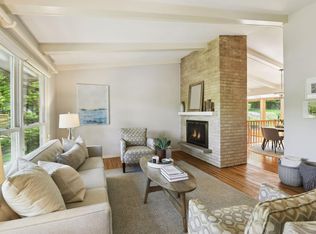 5950 Holiday Rd, Minnetonka, MN 55345