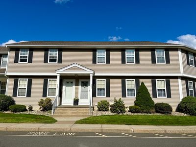 665 Center St UNIT 205, Ludlow, MA, 01056