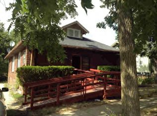 944 E Johns Ave, Decatur, IL 62521