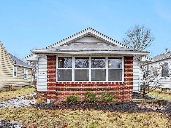 3rd image of 4648 Evanston Ave