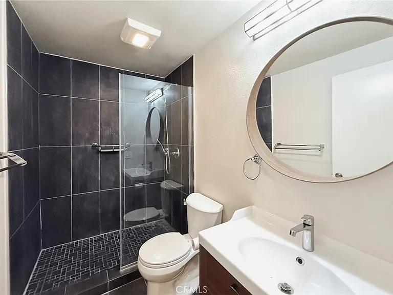415 W Duarte Rd #2 — Photo 14