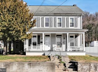 432 E Main St, Ephrata, PA 17522