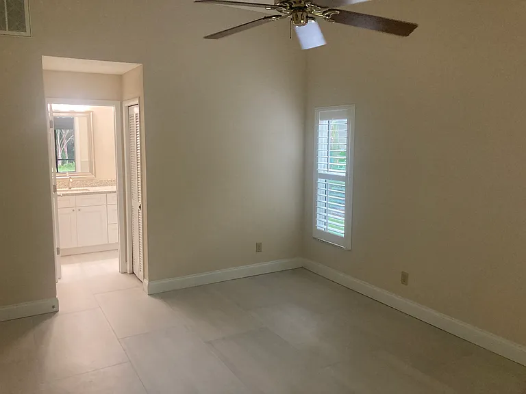 3214 Glenridge Dr — Photo 10