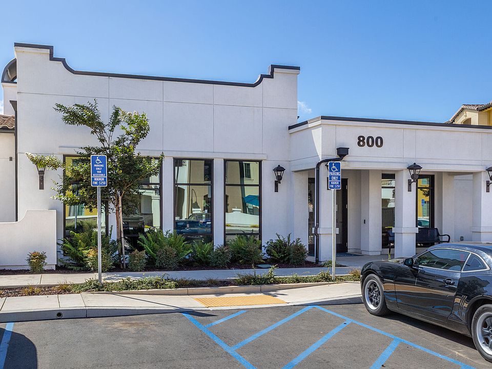 Leasing Office