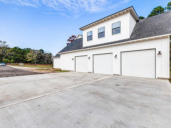 5th image of 32648 Dobbin Huffsmith Rd
