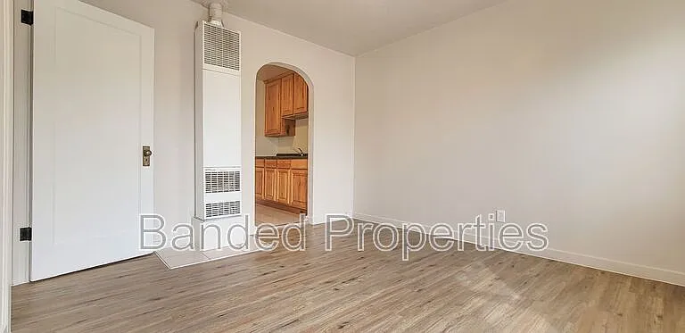 8630-8644 W 2800 S — Photo 9