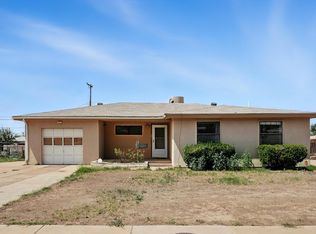 909 Cedar Ave, Alamogordo, NM 88310