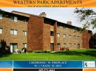 2401 W 46th St APT 219, Sioux Falls, SD 57105