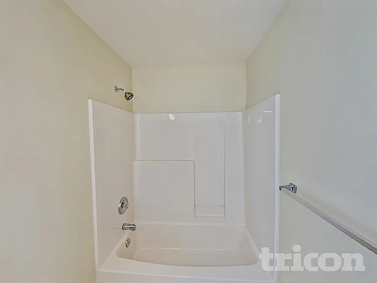 1705 Walden Ct — Photo 14