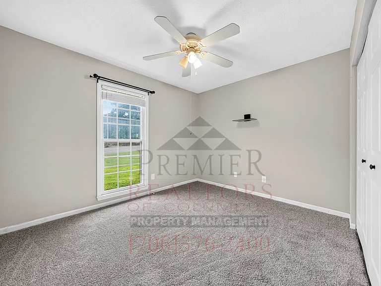 4008 Penrod Dr — Photo 23