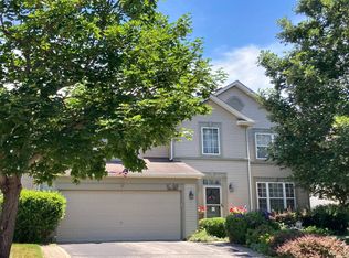 2456 Prairie Crossing Dr, Montgomery, IL 60538