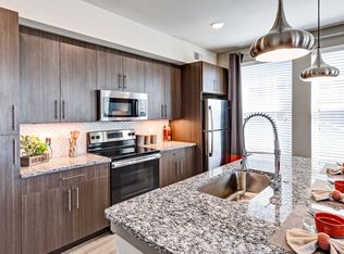 North 680, Schaumburg, IL 60173