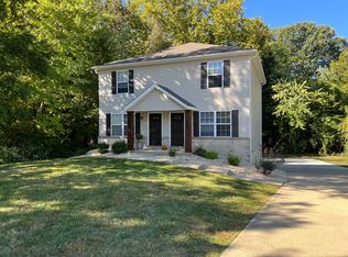 413 S Main St, Troy, IL