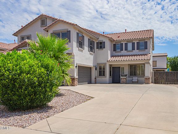 2nd image of 941 W DEXTER Way