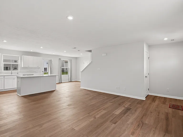 345 Campus Ln — Photo 14