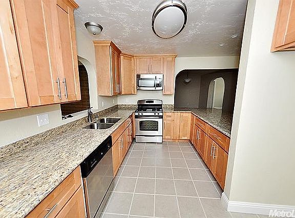3rd image of 536 2nd St