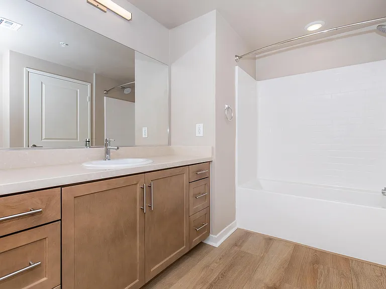 Agate at Palm Desert Apartment Homes — Photo 47