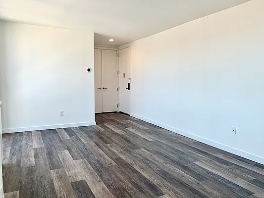 Rented by The Dermot Realty Management Company | media 53