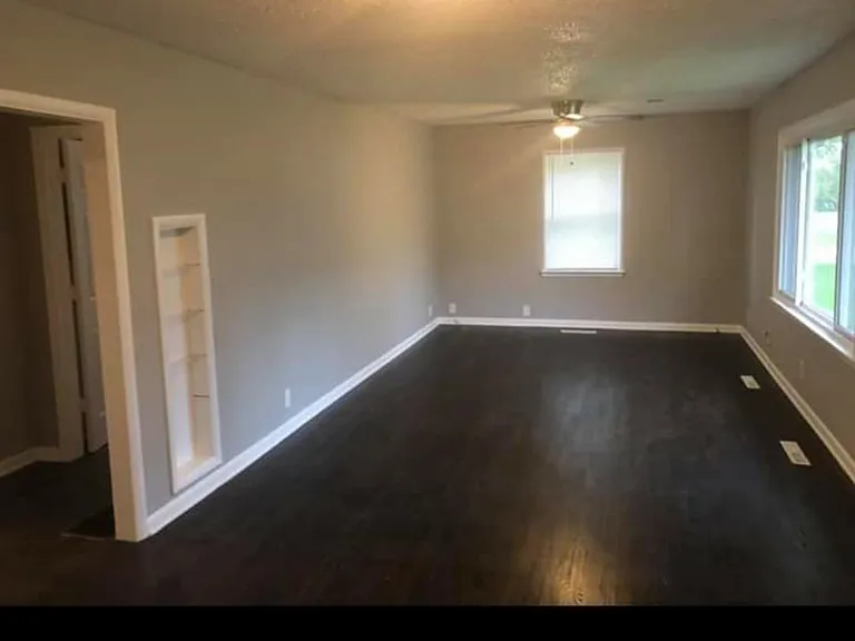 3003 S 42nd St — Photo 12