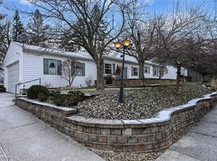 6394 Dunham Rd, Maple Heights, OH 44137