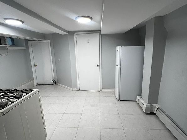 (undisclosed Address)