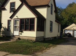 2037 Arnold Ave SW, Wyoming, MI 49509