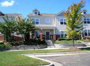 18027 Amberside Rd E, Cornelius, NC 28031