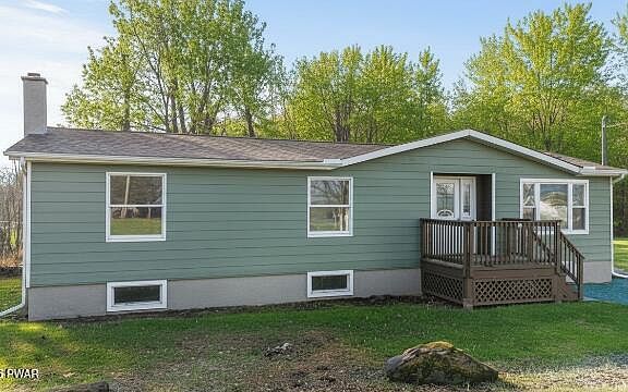 2nd image of 13 Bucklands Ln