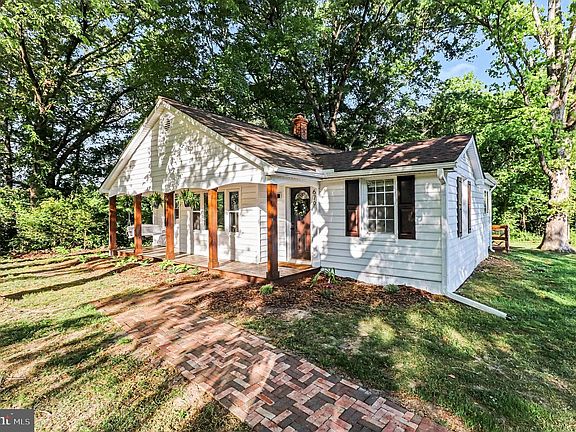 2nd image of 679 Welshman Ln