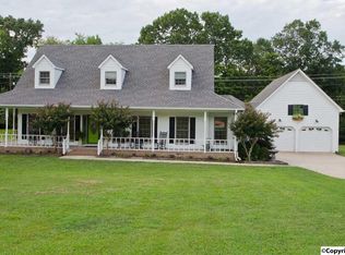 81 Ryan Crest Ln, Decatur, AL 35603