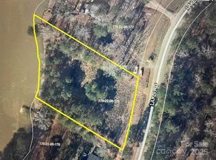 2984 Lake Rd, Ridgeway, SC 29130