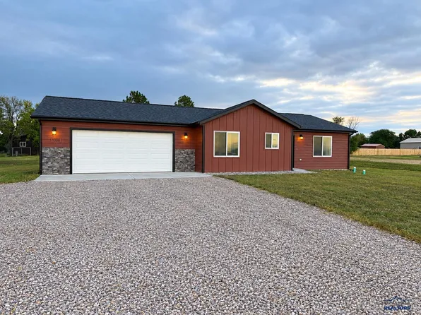 1026 Driver Cir, Wall, SD 57790