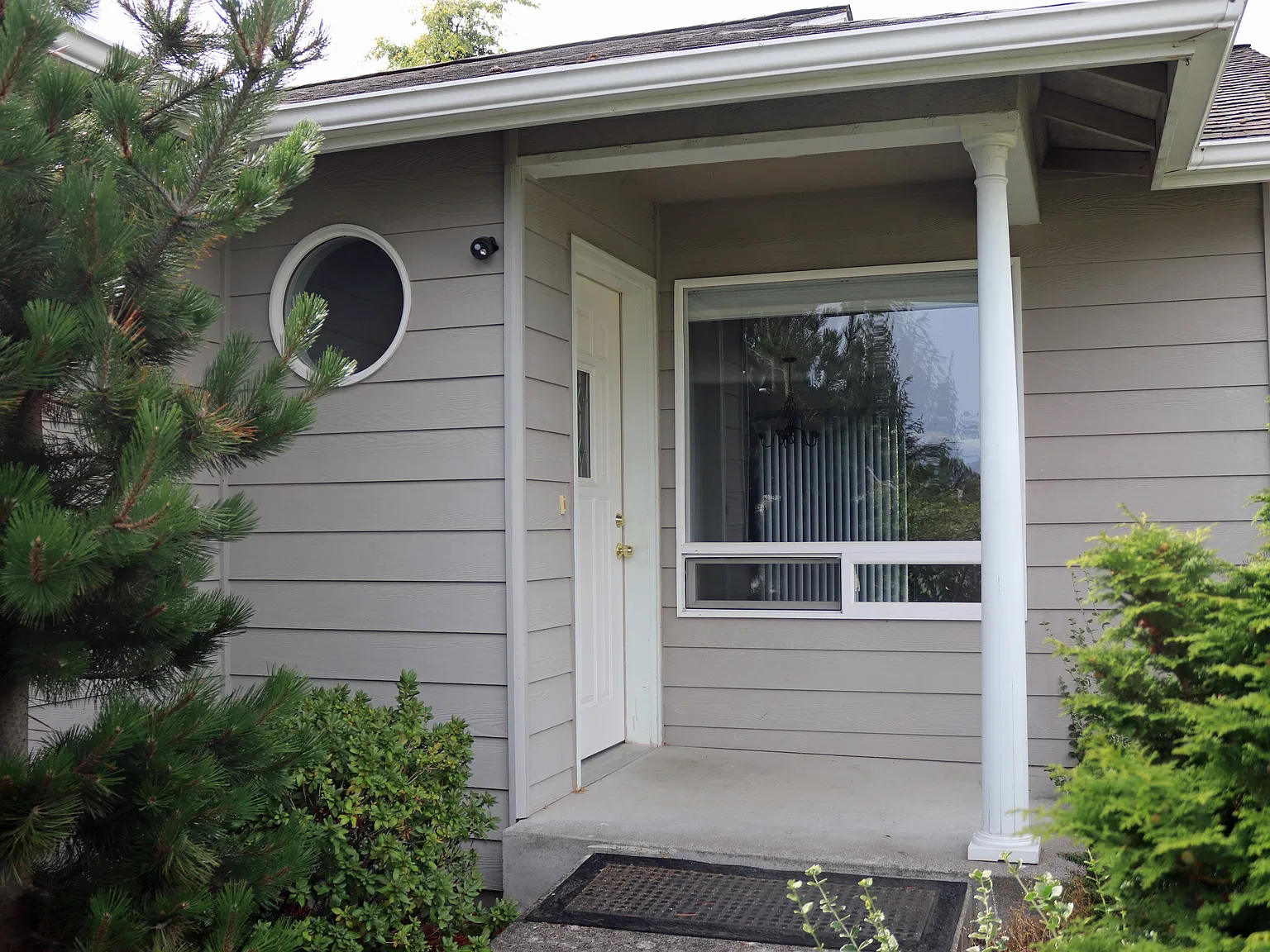 3 bed, 1266 sqft, $2,500 — Photo 3