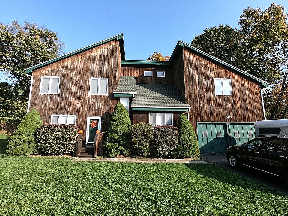 Welcome to 7 Ridgebury!