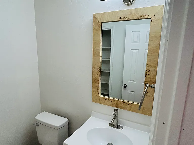 201 S Ruth Ave — Photo 9
