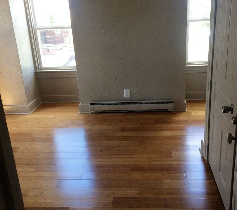 2nd image of 15-A N Walnut St