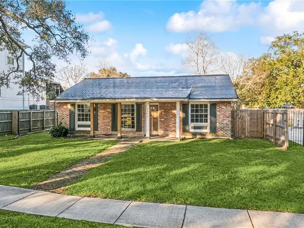 5542 Pratt Dr, New Orleans, LA 70122