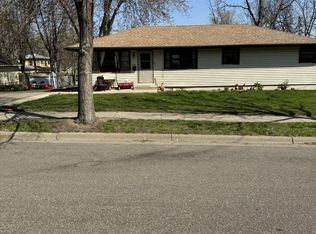 720 11th St W, Hastings, MN 55033