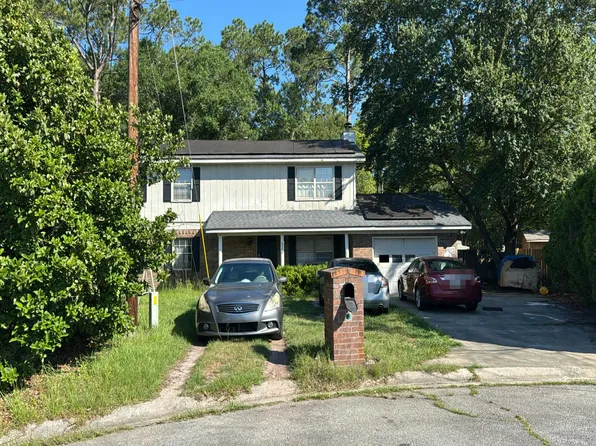 112 Briarwind Ct, Hinesville, GA 31313