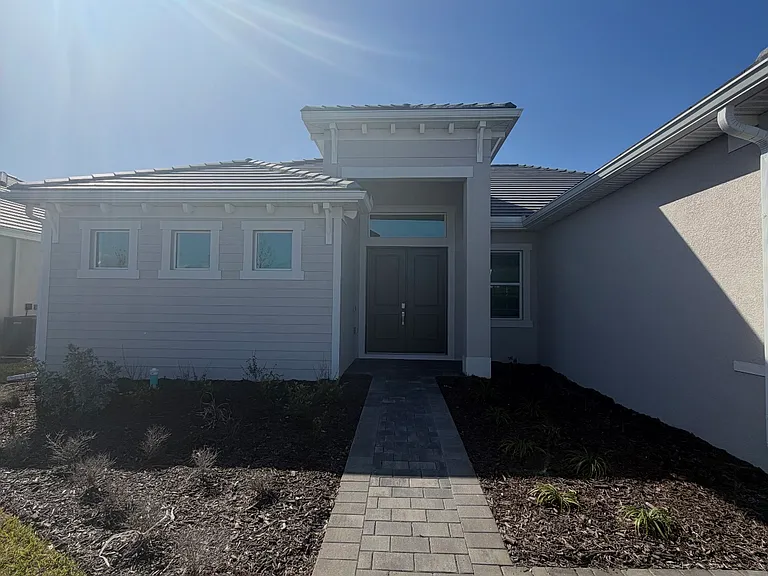 7760 Lakes Edge Ln — Photo 2