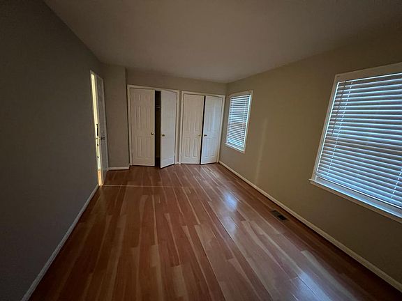 2nd image of 12517 Plymouth Ct