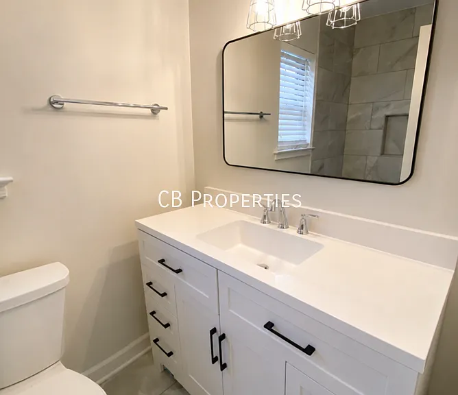 3640 Shirlwood Ave — Photo 8