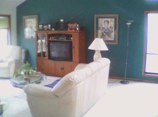 9240 Martin Rd, Roswell, GA 30076