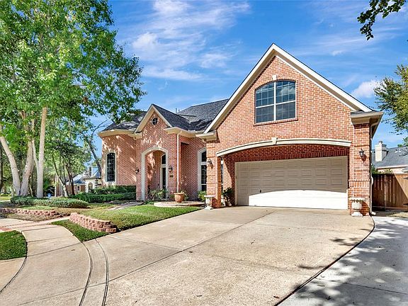 2nd image of 15403 Parkwood Way