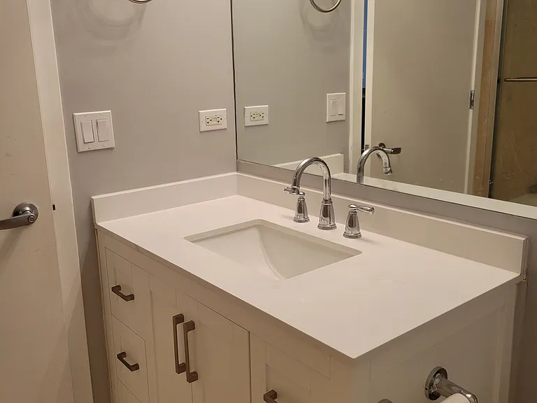 210 S Desplaines St #604 — Photo 7
