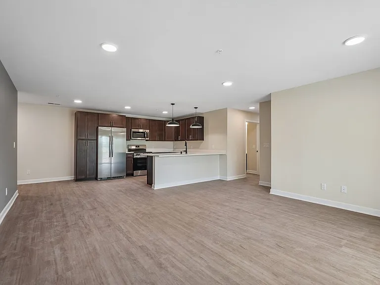 Marshview Apartments LLC — Photo 7