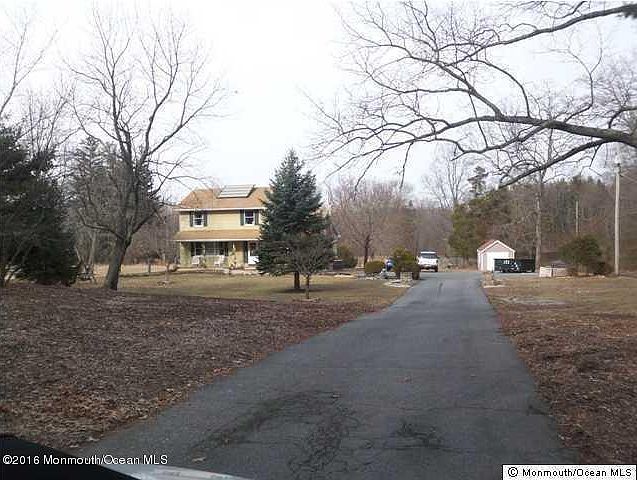 2nd image of 250 Stonehill Rd