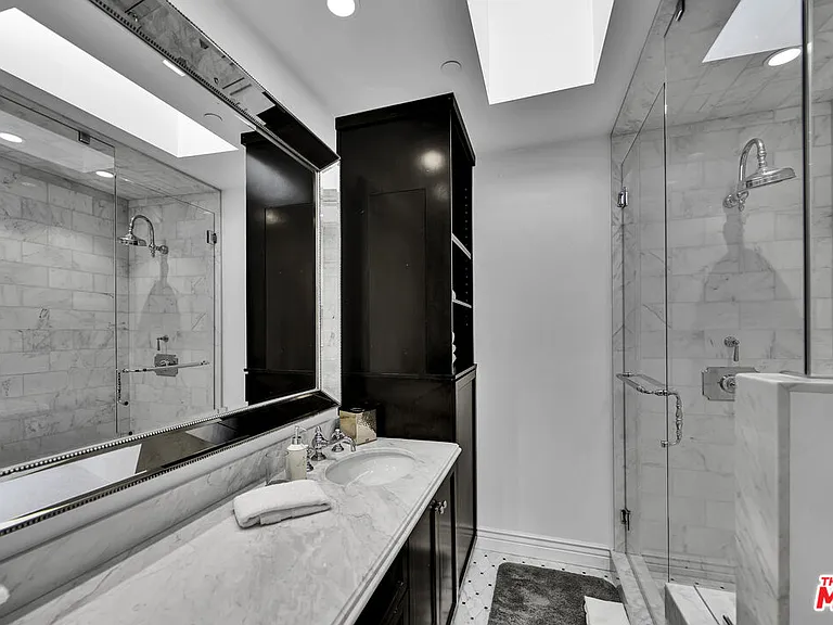 1203 Park Way — Photo 12