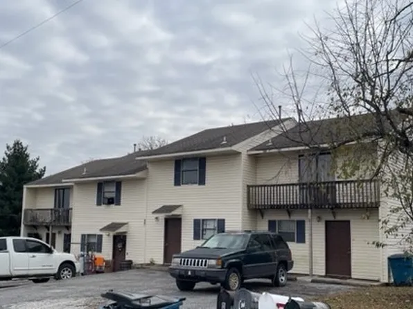 207 White Oak Dr NE, Gravette, AR 72736