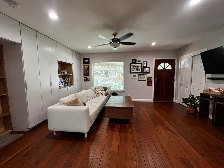 5305 Cloverdale Ln — Photo 13